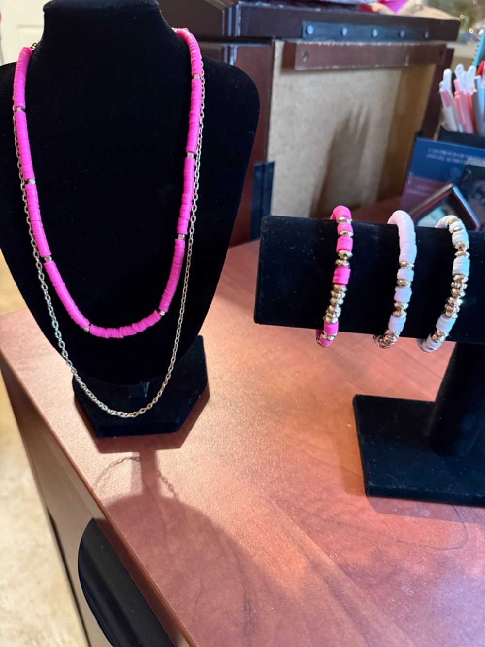 Layered Hot Pink Beaded Necklace with Gold Chain Accent & bracelets.
